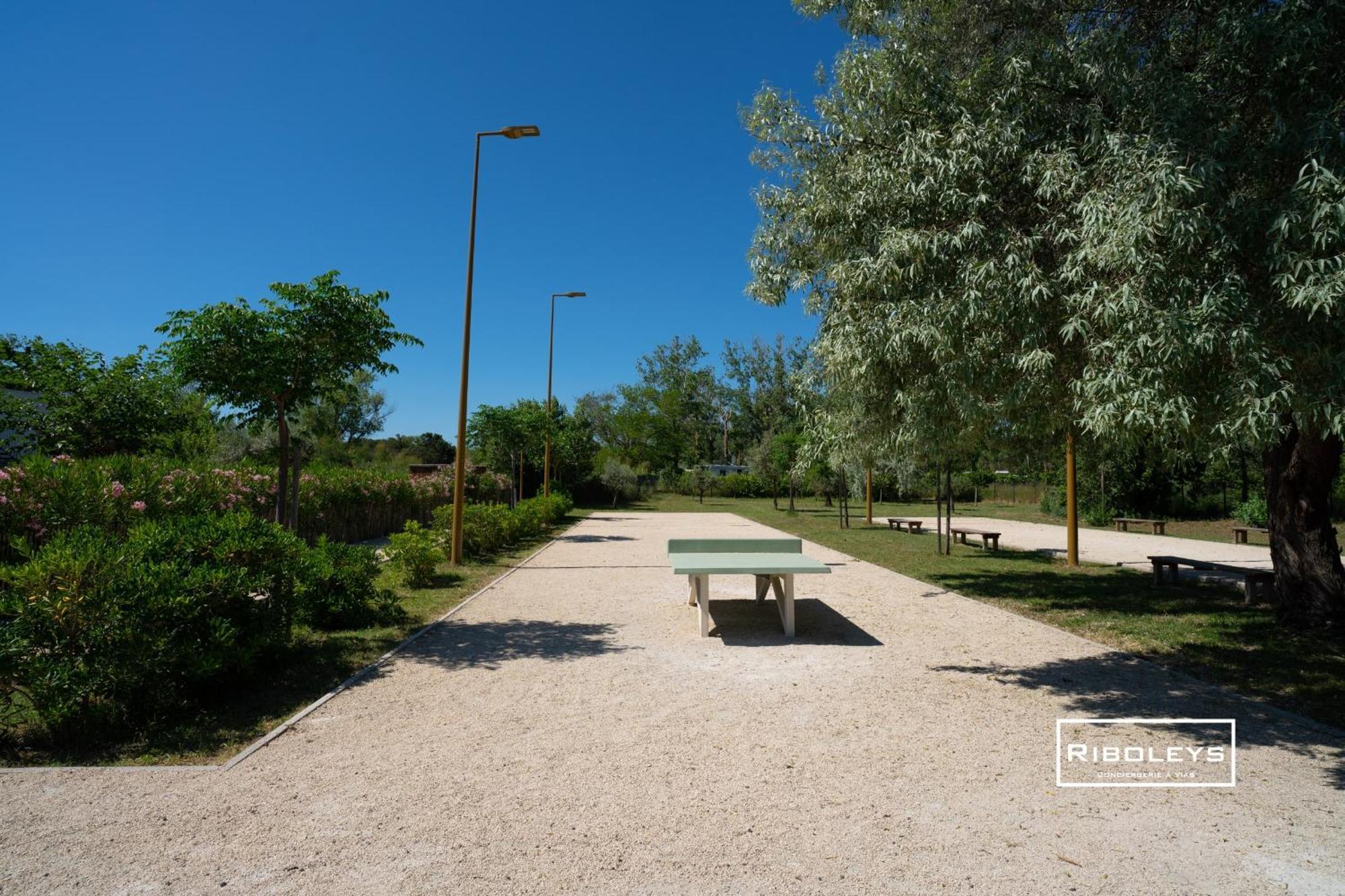 T4 Climatise Avec Piscine A 400M De La Mer Vias Kültér fotó